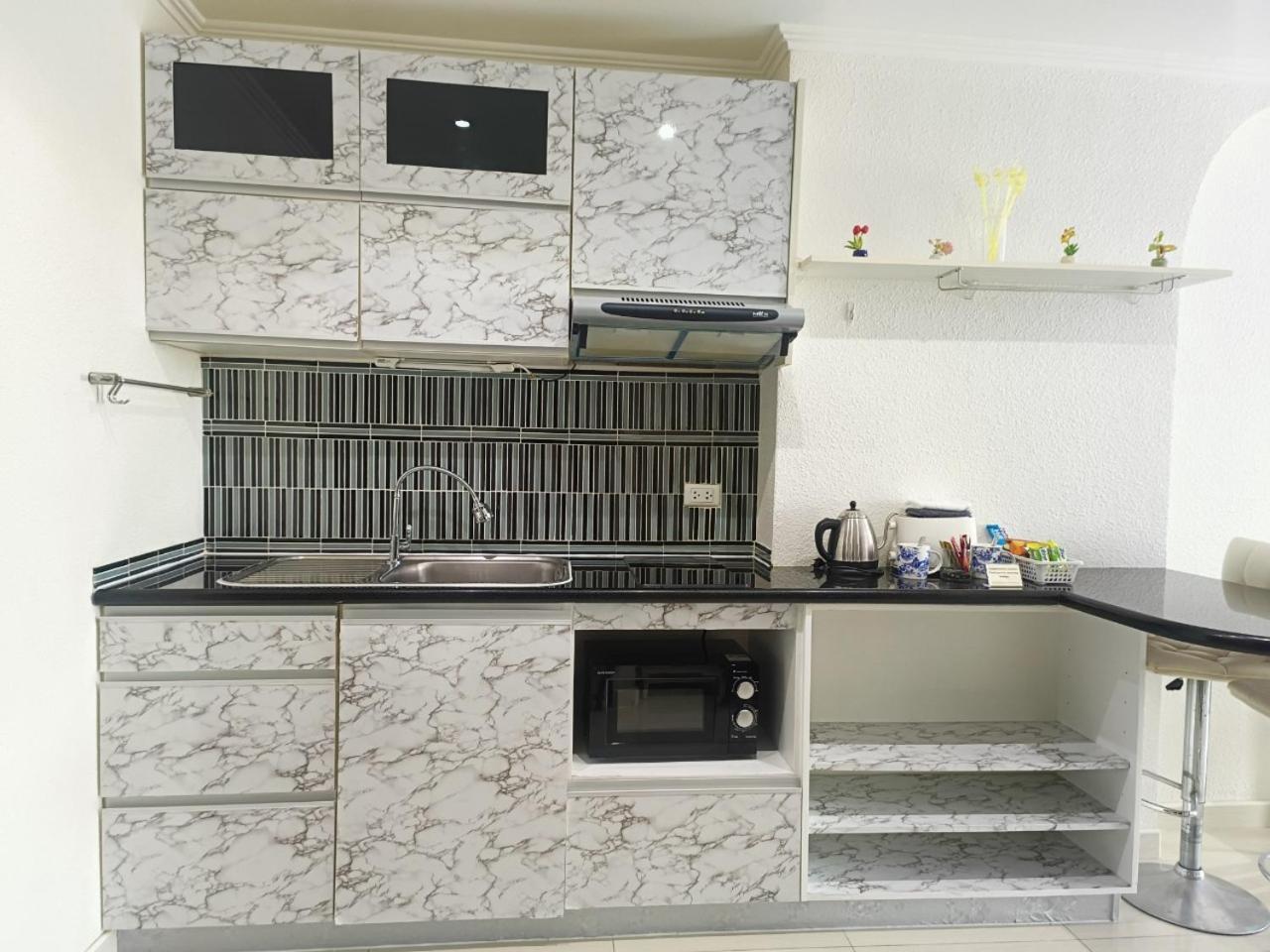 View Talay 6 Pattaya Beach Apartment By Honey Екстериор снимка