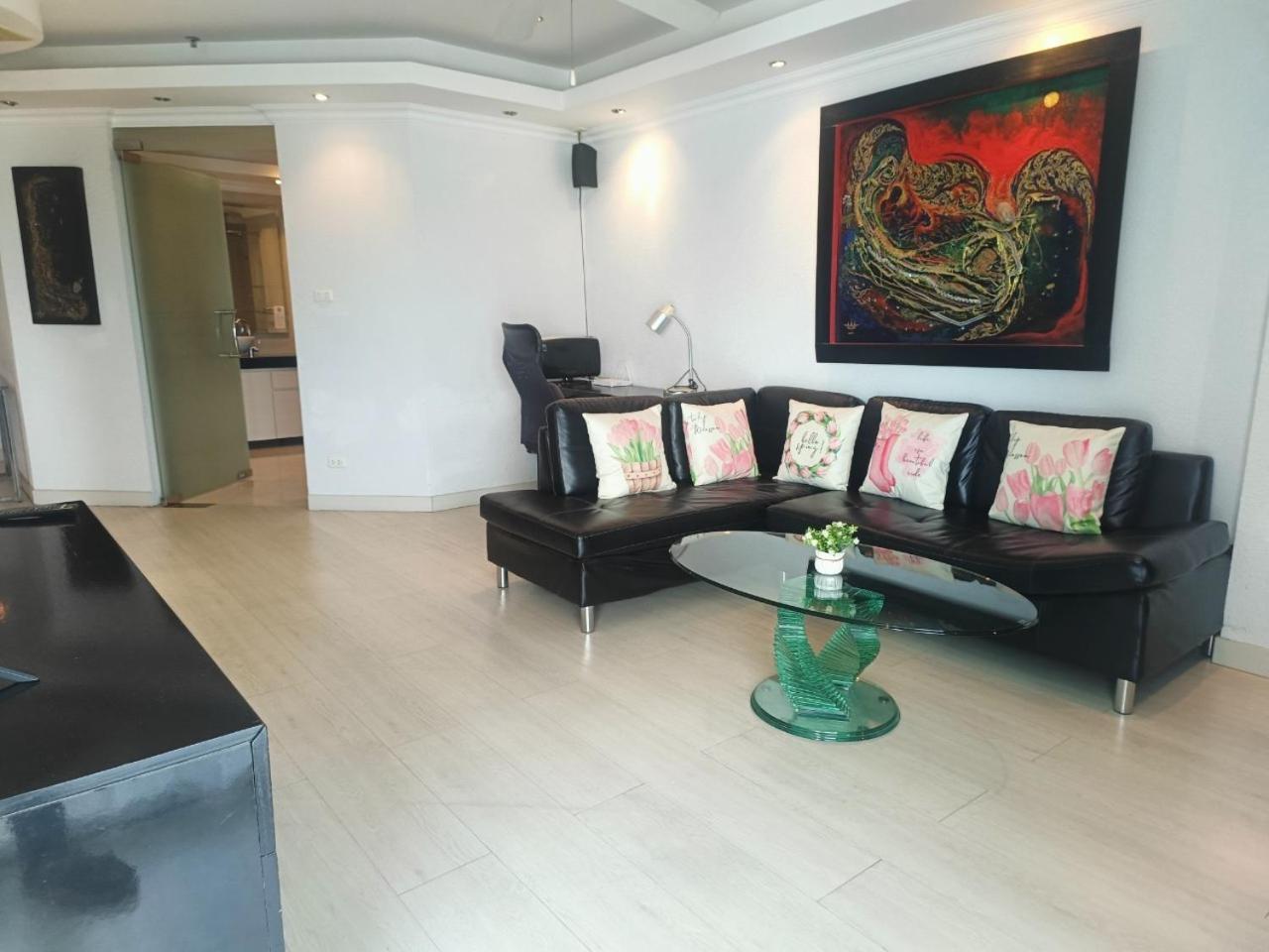 View Talay 6 Pattaya Beach Apartment By Honey Екстериор снимка