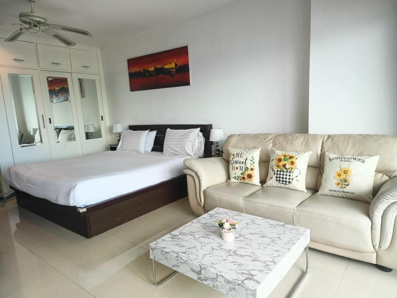 View Talay 6 Pattaya Beach Apartment By Honey Екстериор снимка