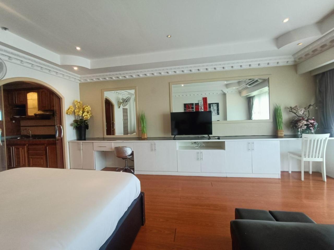 View Talay 6 Pattaya Beach Apartment By Honey Екстериор снимка