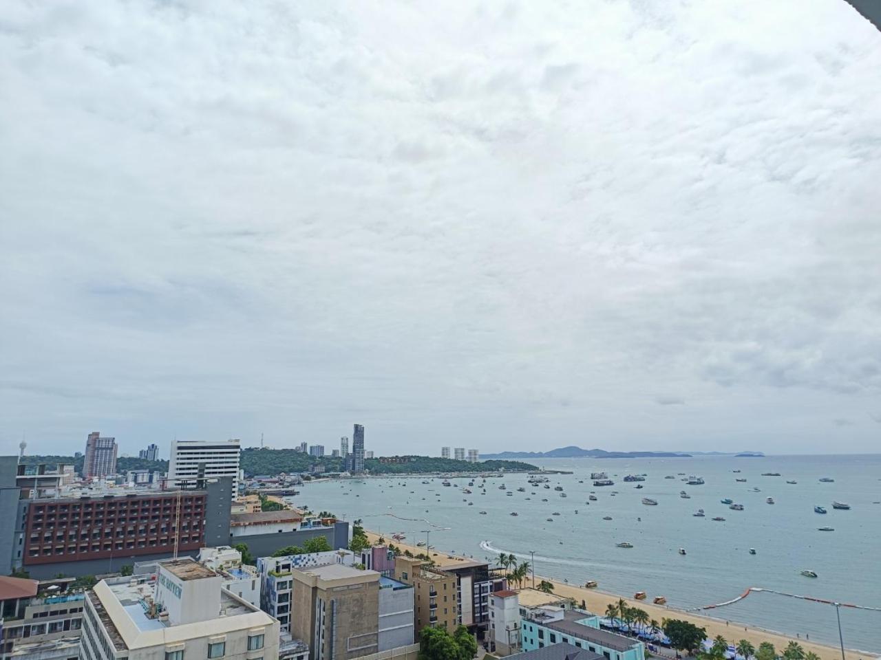 View Talay 6 Pattaya Beach Apartment By Honey Екстериор снимка