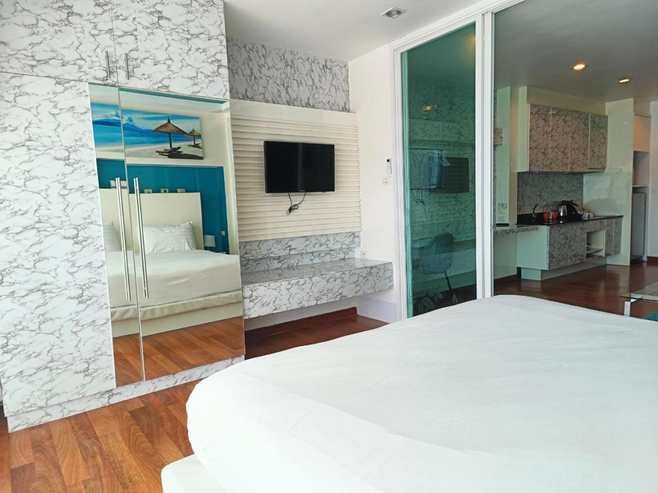 View Talay 6 Pattaya Beach Apartment By Honey Екстериор снимка