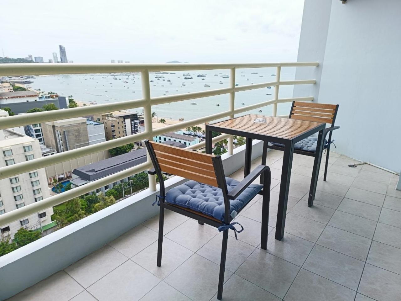 View Talay 6 Pattaya Beach Apartment By Honey Екстериор снимка