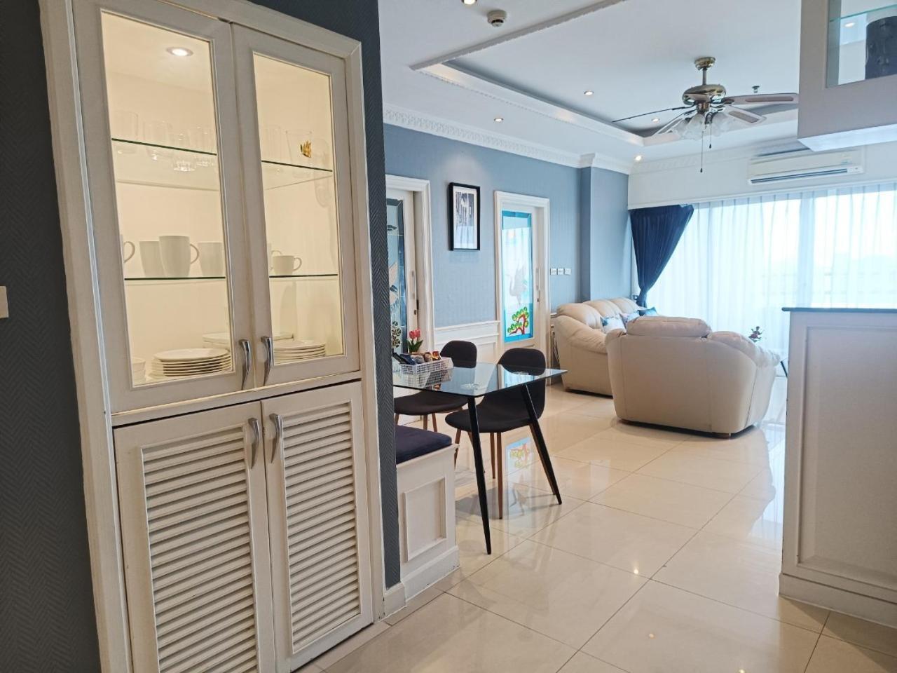 View Talay 6 Pattaya Beach Apartment By Honey Екстериор снимка